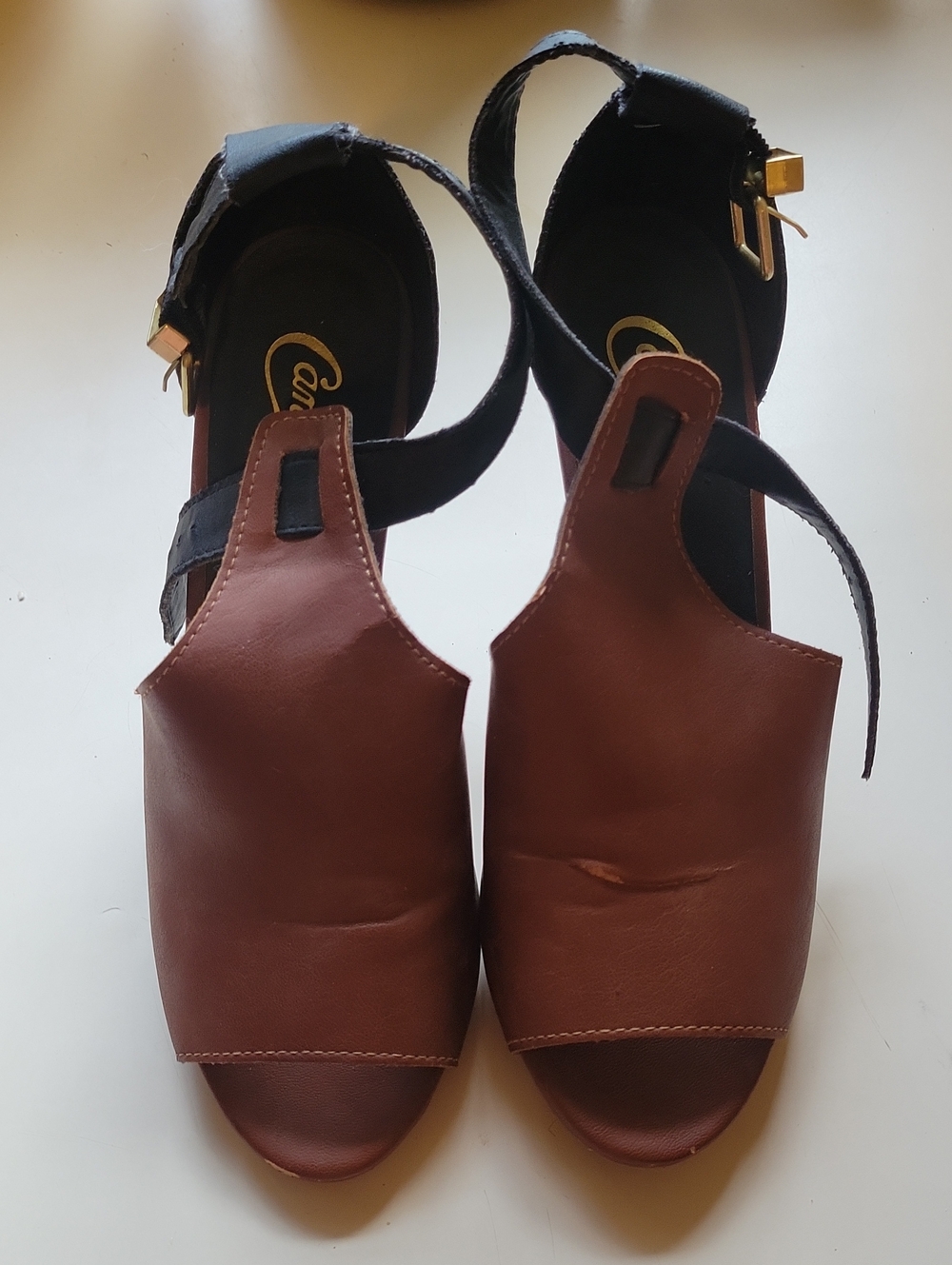 Candie's Brown Open-Toe Sandals with Back Strap